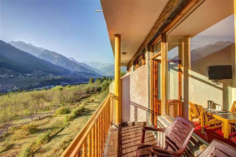 Hotel Mountain Face Manāli Kültér fotó